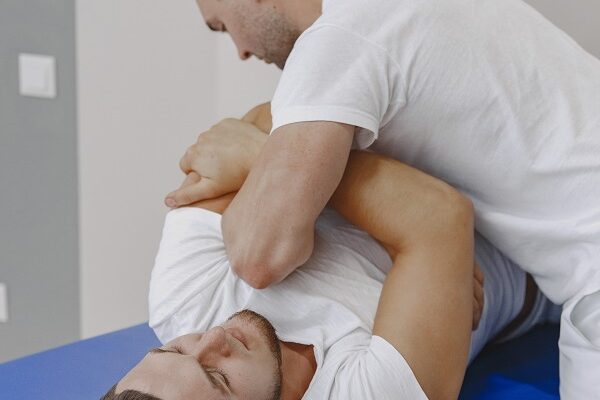 What are the Disadvantages of Chiropractic therapy?